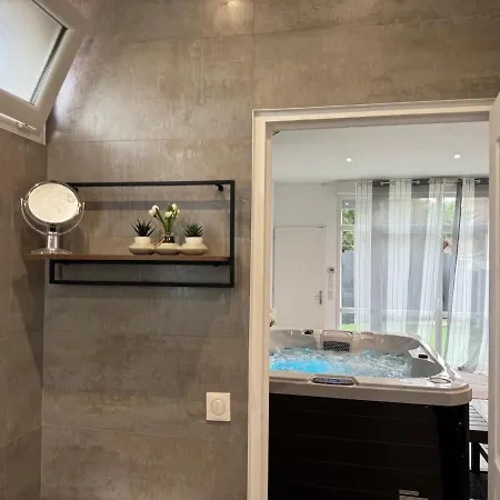 Jacuzzi Val D'oise Paris *