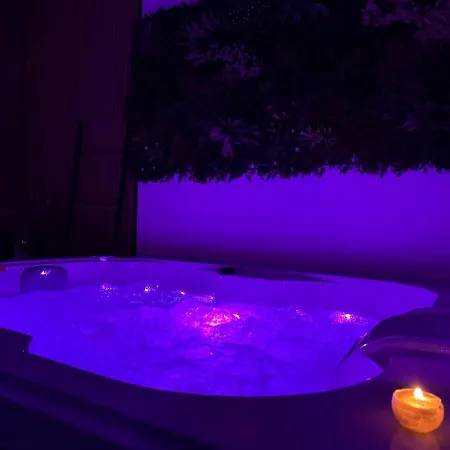 Jacuzzi Val D'oise Paris بيت للعطل Saint-Leu-la-Foret