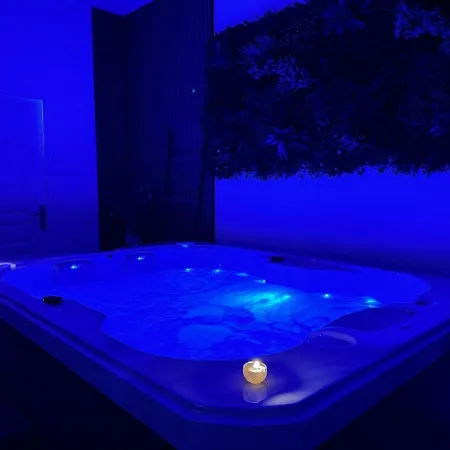 Jacuzzi Val D'oise Paris بيت للعطل Saint-Leu-la-Foret